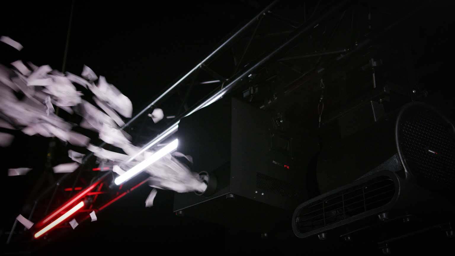 MFX0504-CLUBBLOWER-USP-07a